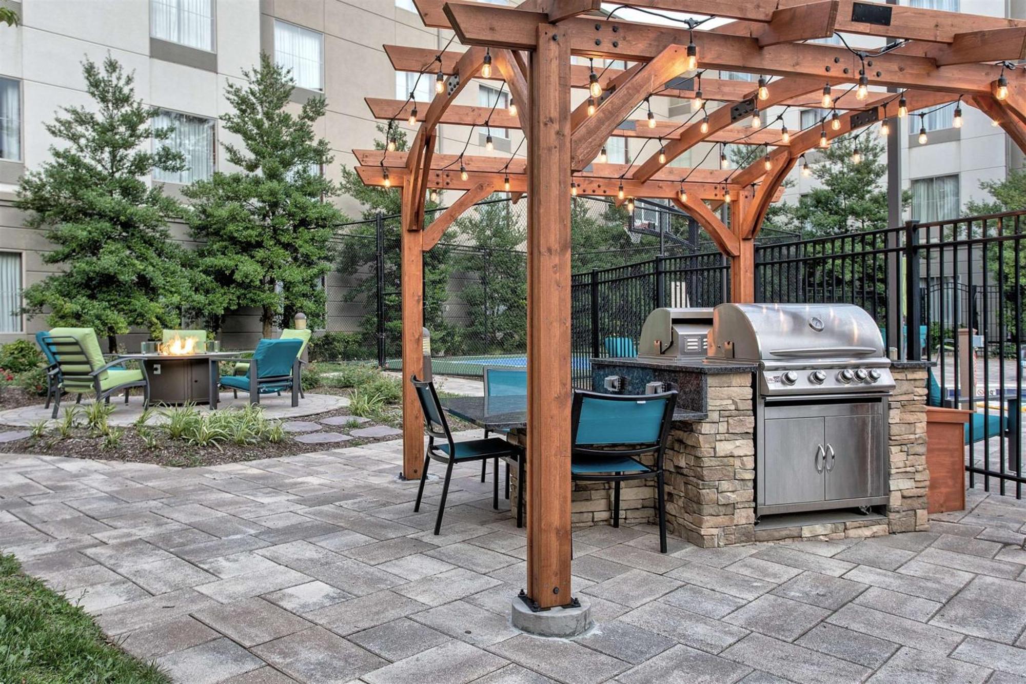 Homewood By Hilton Hotel 3*