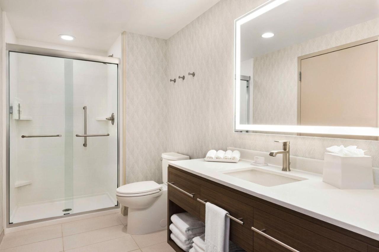 Hotel Homewood By Hilton Leesburg